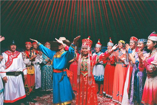 各民族过年习俗